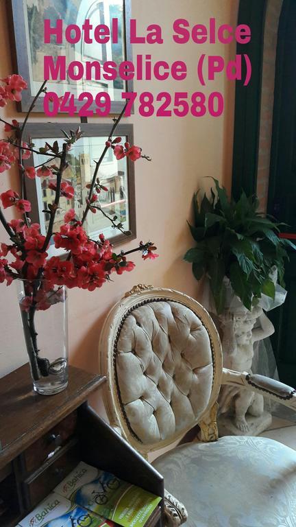 מונסליצ'ה Hotel La Selce מראה חיצוני תמונה